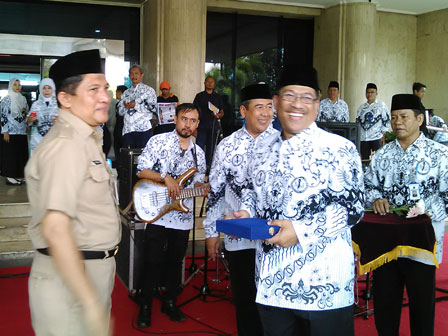 Pencarian PGRI Langkat - Persatuan Guru Republik Indonesia Cabang Langkat